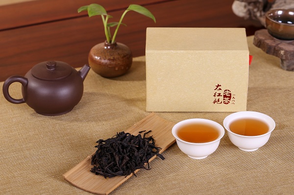 Чай ДаХунПао (кит.大红袍)